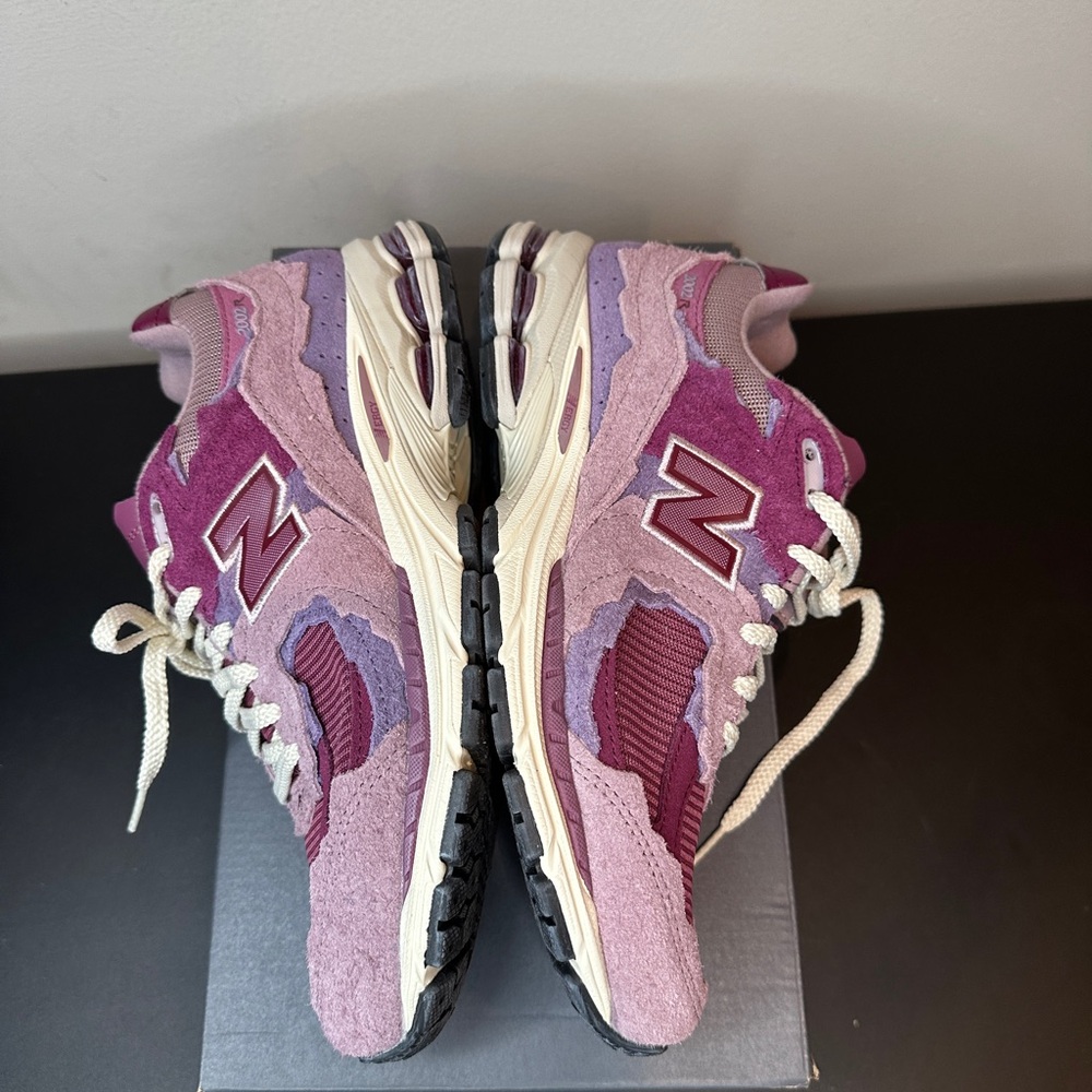 New Balance 2002R Protection Pack Lilac